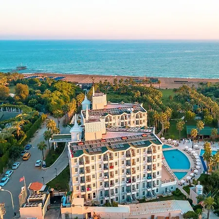 Royal Atlantis מלון 4*