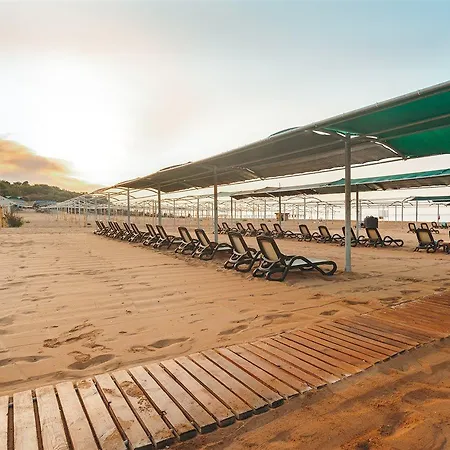 מלון Royal Atlantis