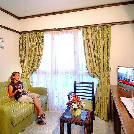 Royal Atlantis מלון