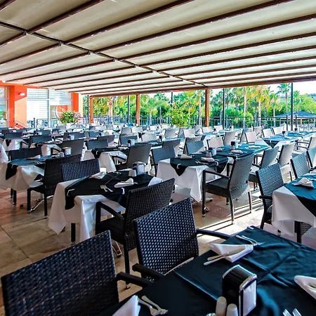 Royal Atlantis מלון