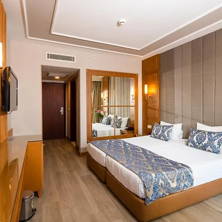 Royal Atlantis Otel Side