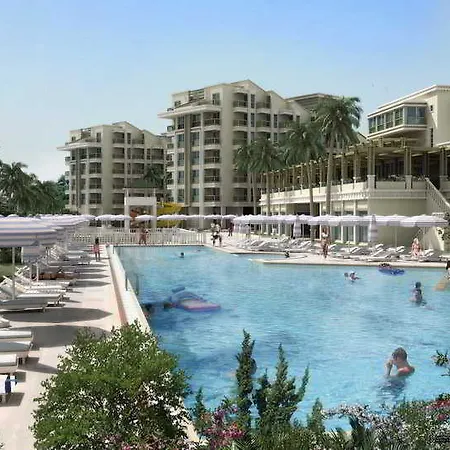 Отель Royal Atlantis