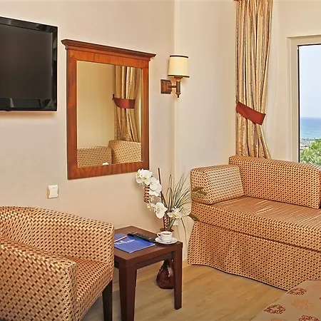 Royal Atlantis Otel 4*