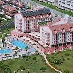 Royal Atlantis Hotel